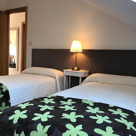 Apartamento Manuel Maria Allariz Exteriör bild
