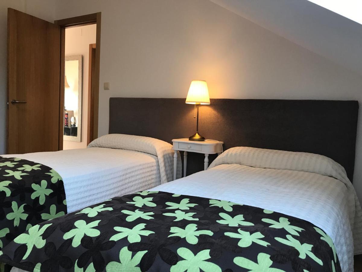 Apartamento Manuel Maria Allariz Exteriör bild